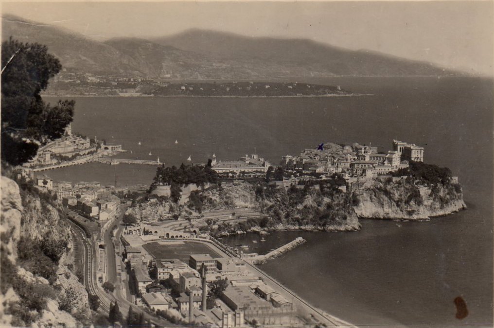 Timbres-Poste Rocher de Monaco Voies de Chemin de Fer