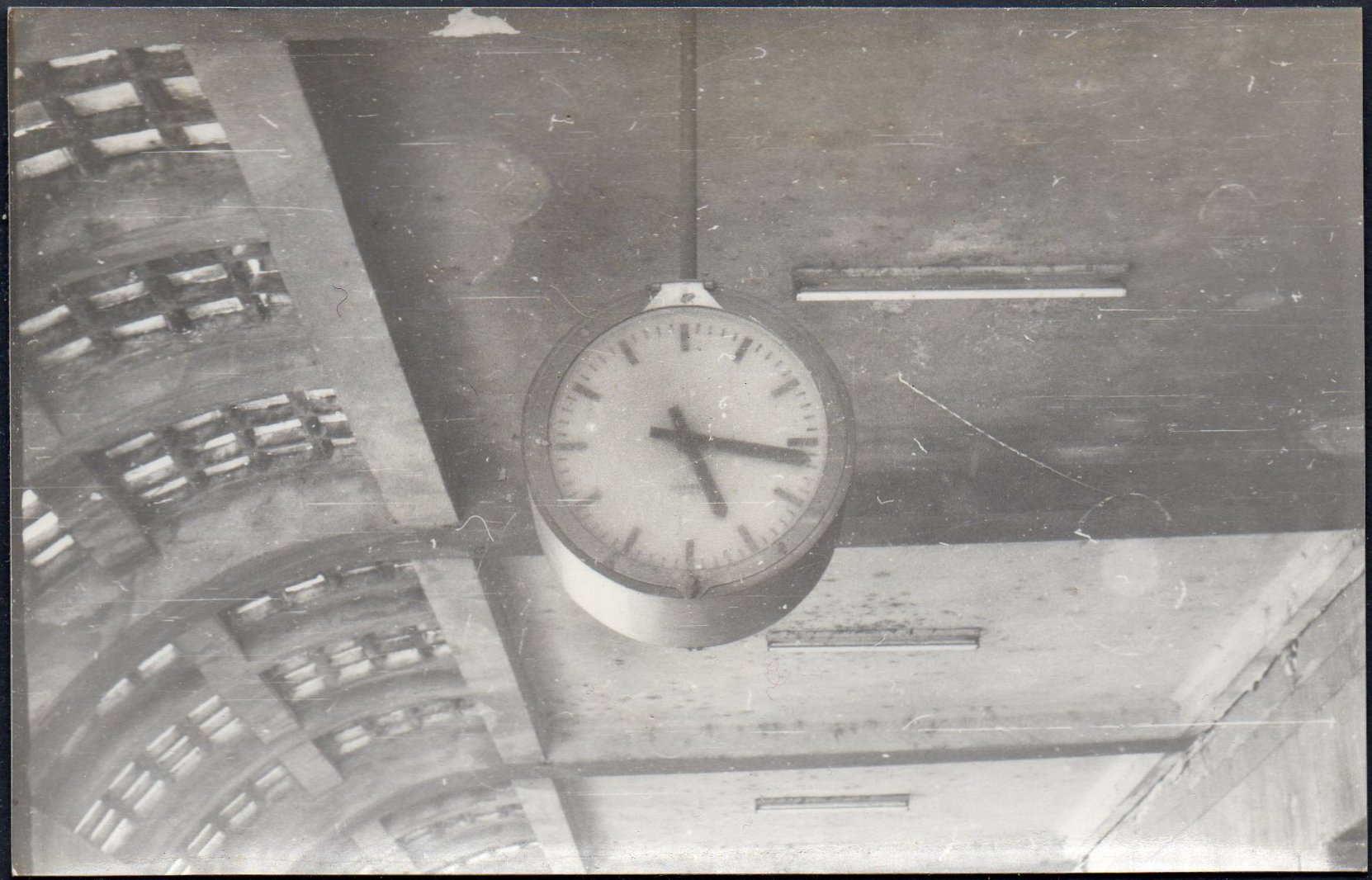 Yugoslavia Macedonia Skopje Earthquake Station Clock